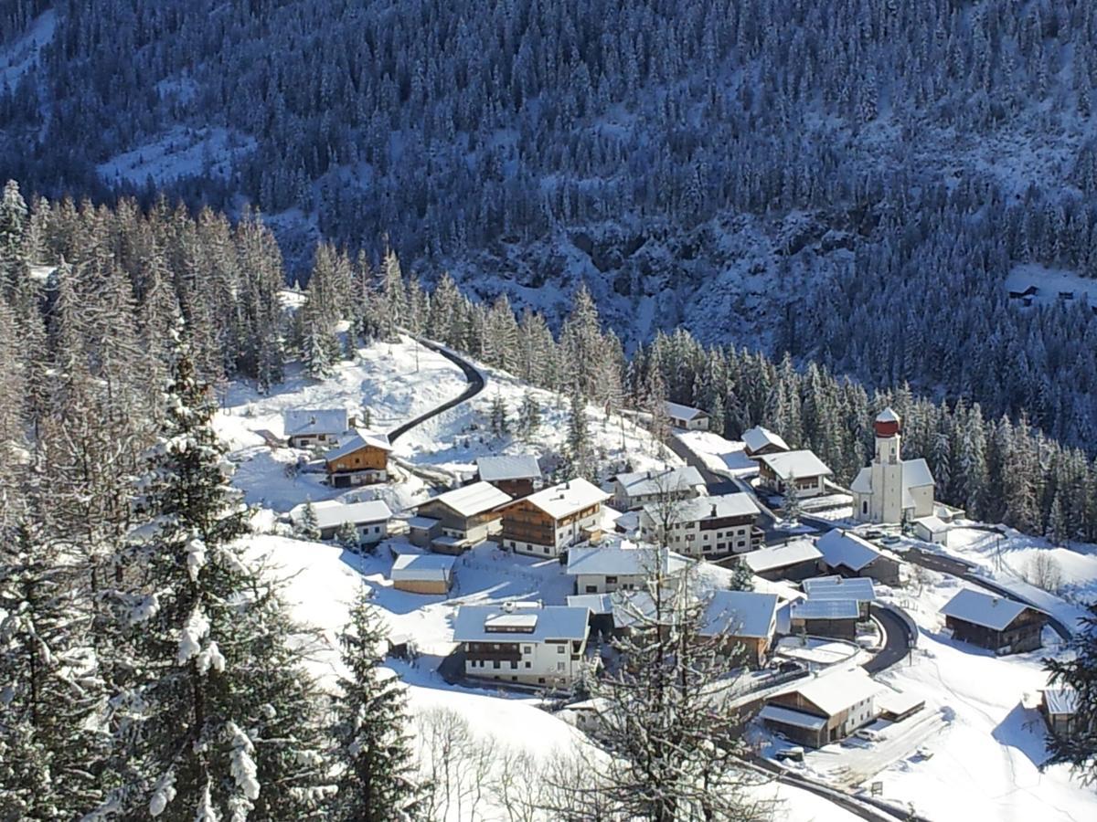 Auszeit Chalets Bschlabs ภายนอก รูปภาพ